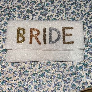 Bride clutch